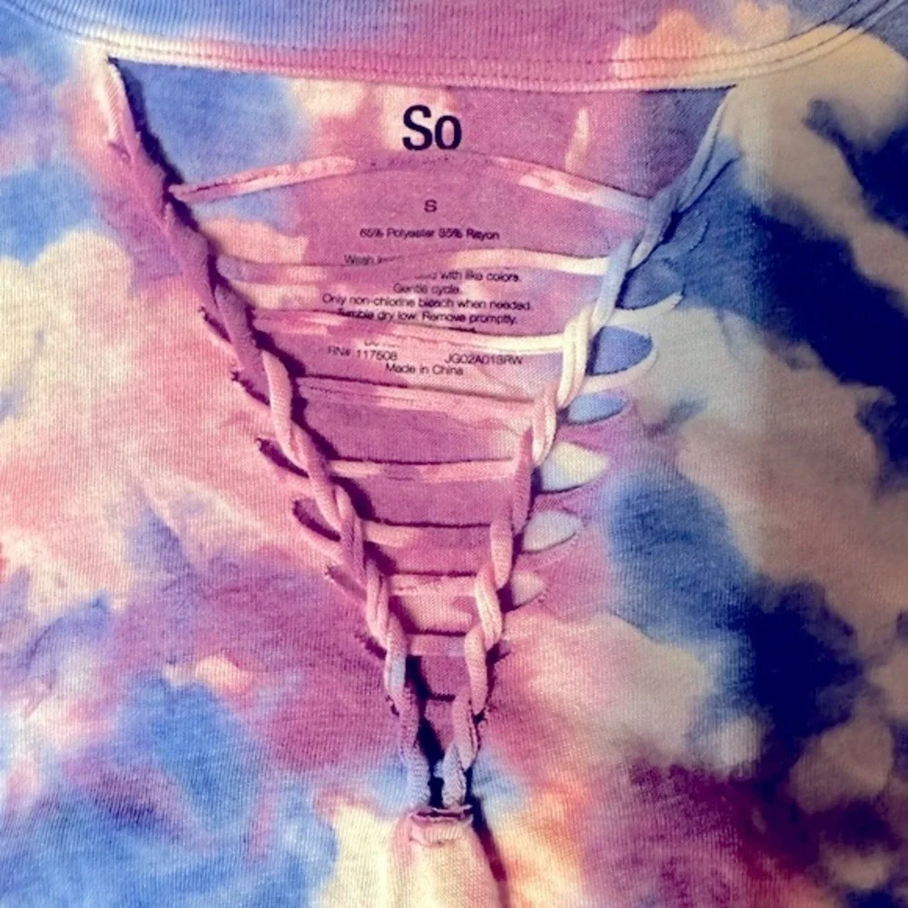 SO women’s tie dye tank top size small